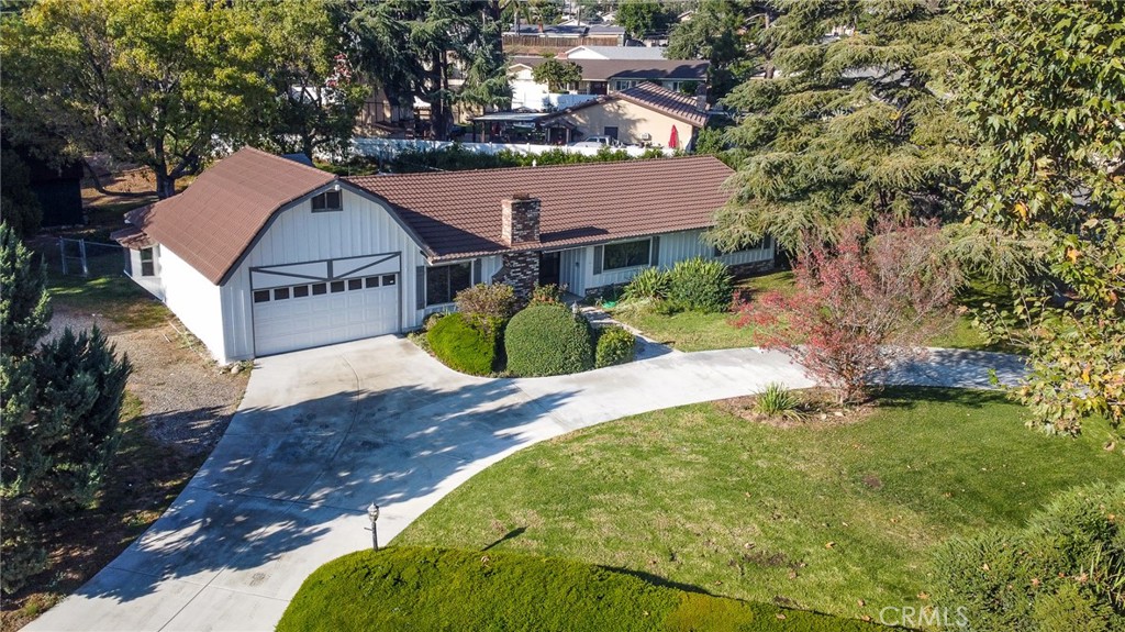 5670 Sapphire Street