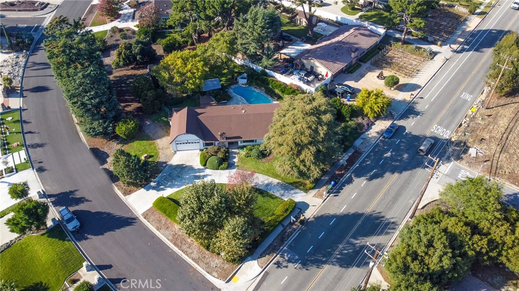 5670 Sapphire Street