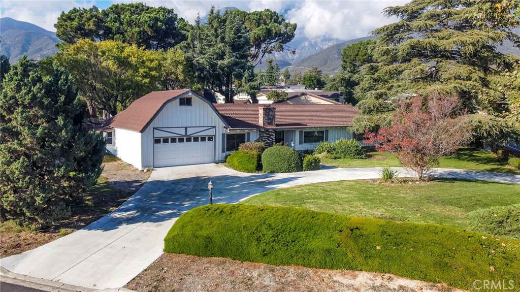 5670 Sapphire Street