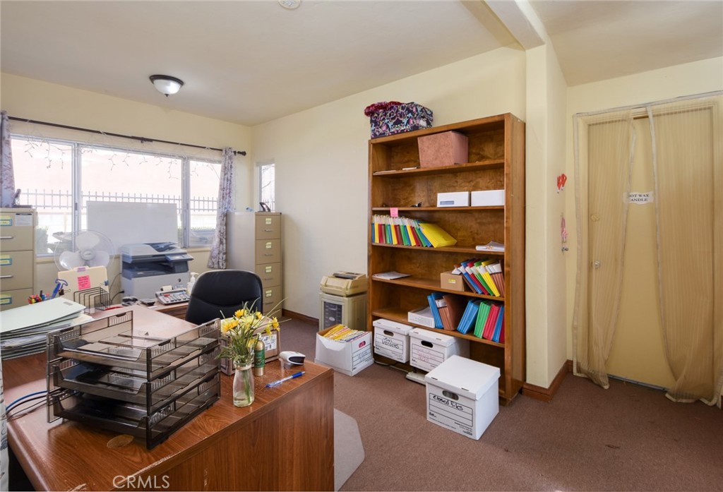 142 S Harvard Street