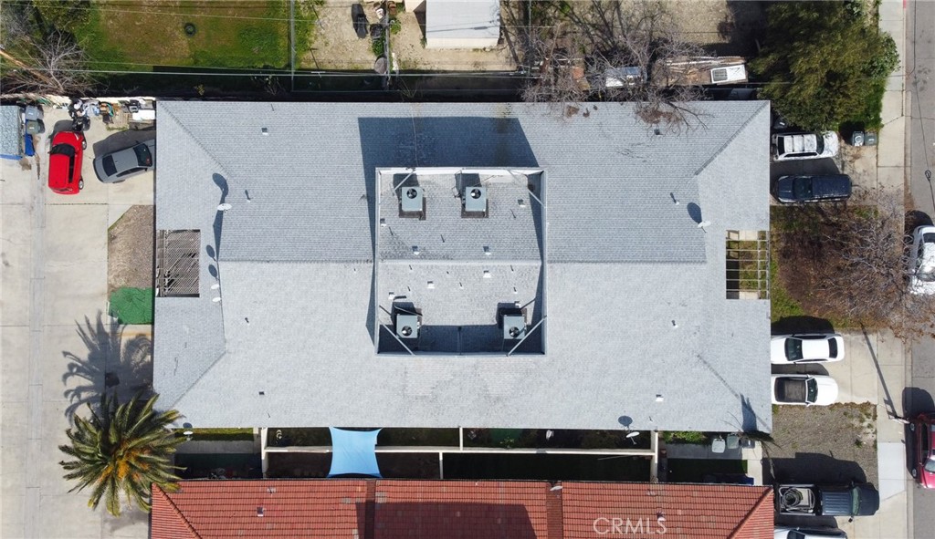 564 S Mistletoe Avenue