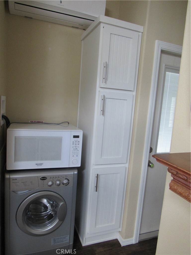 1295 S Cawston Avenue 462