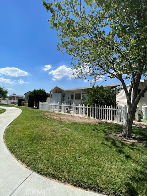 1295 S Cawston Avenue 462