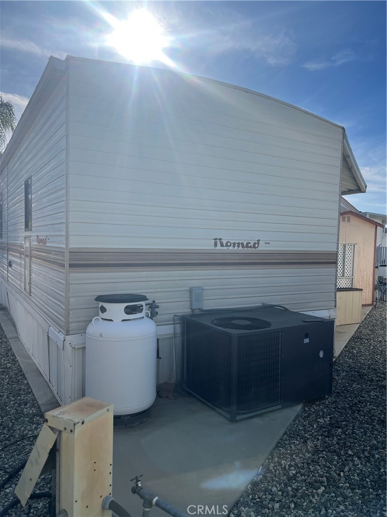 1295 S Cawston Avenue 319