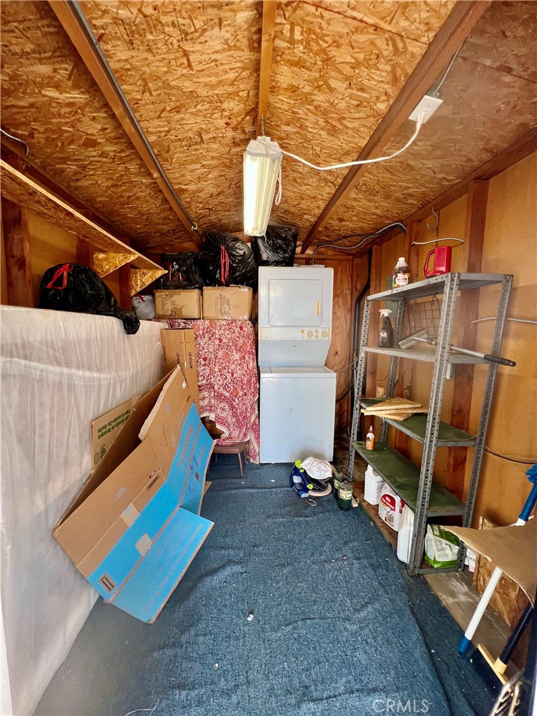 1295 S Cawston Avenue 319