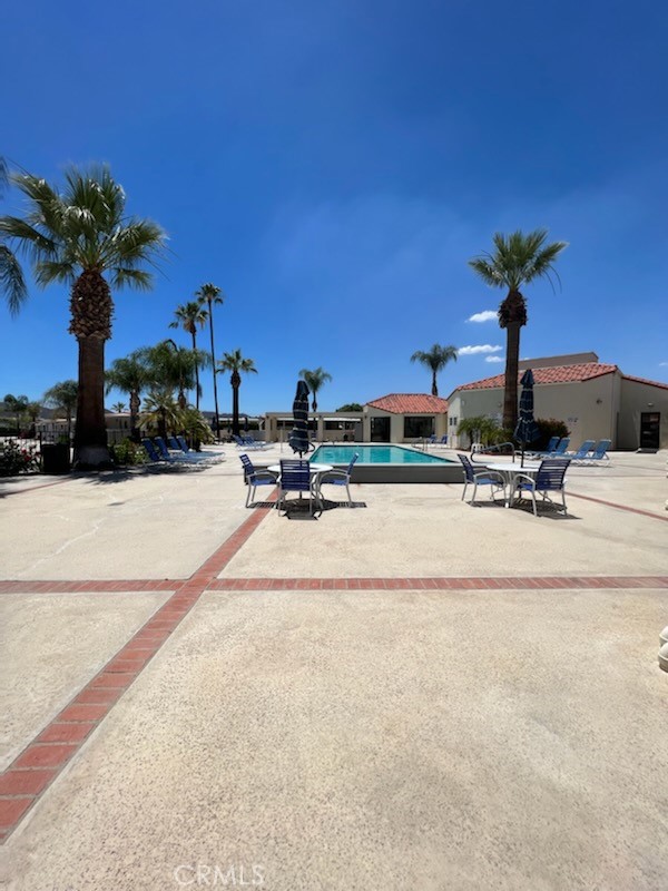 1295 S Cawston Avenue 319