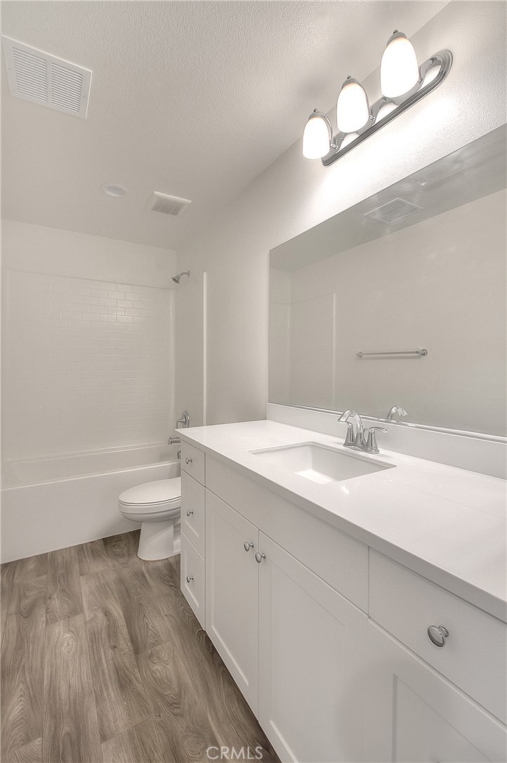 41985 Emelia Street 303