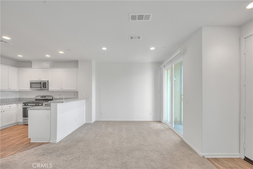 41985 Emelia Street 303