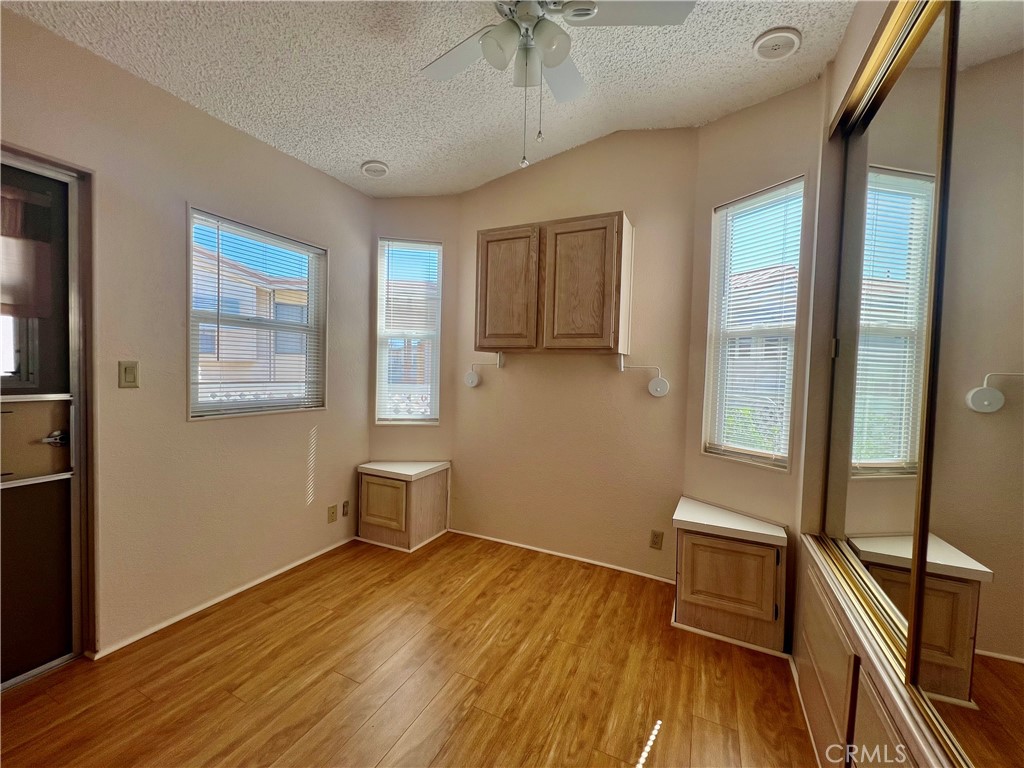 1295 S Cawston Avenue 175