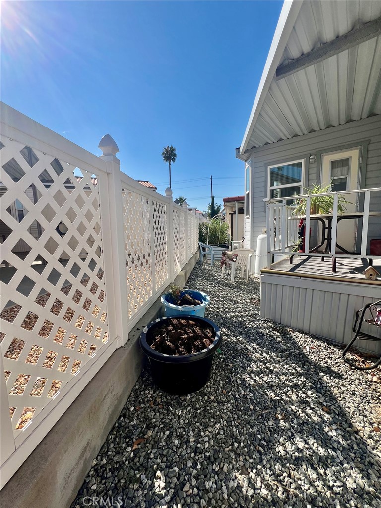 1295 S Cawston Avenue 175