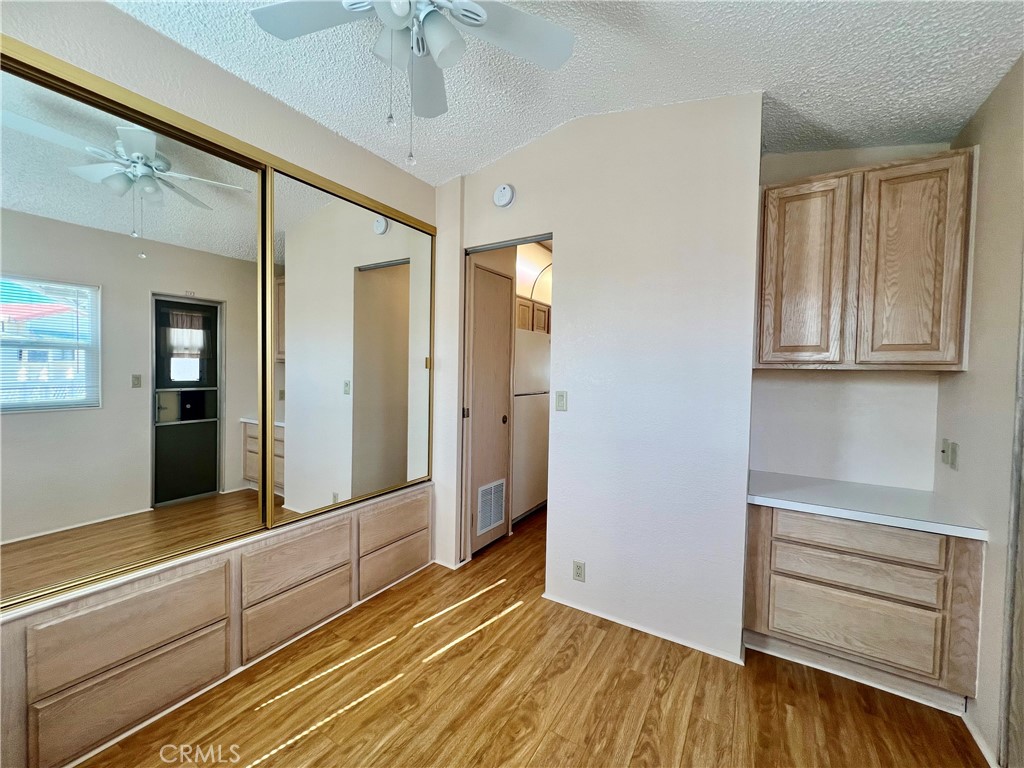 1295 S Cawston Avenue 175