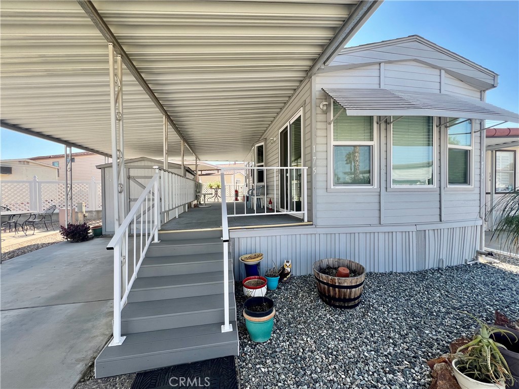 1295 S Cawston Avenue 175