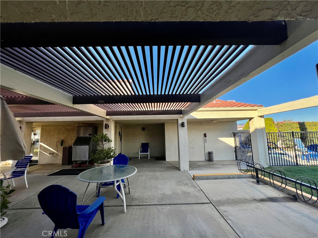 1295 S Cawston Avenue 175