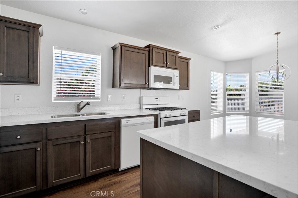 317 La Paloma Avenue