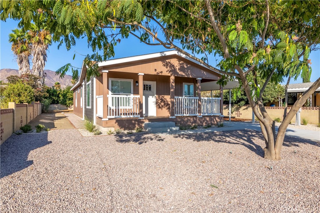 317 La Paloma Avenue