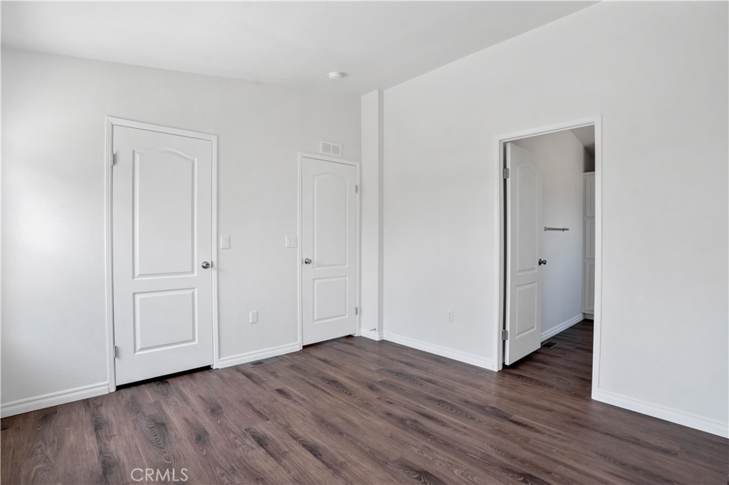 317 La Paloma Avenue