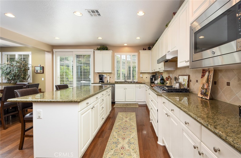 37647 Botanica Place