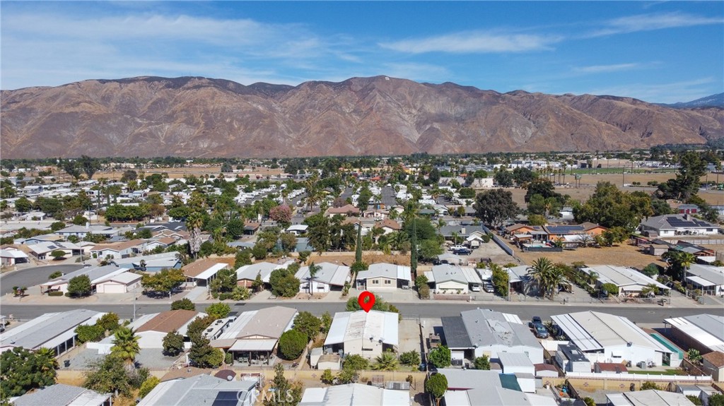 282 N La Paloma Avenue