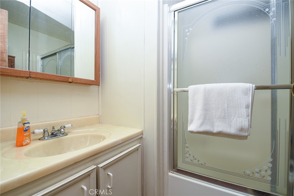 282 N La Paloma Avenue