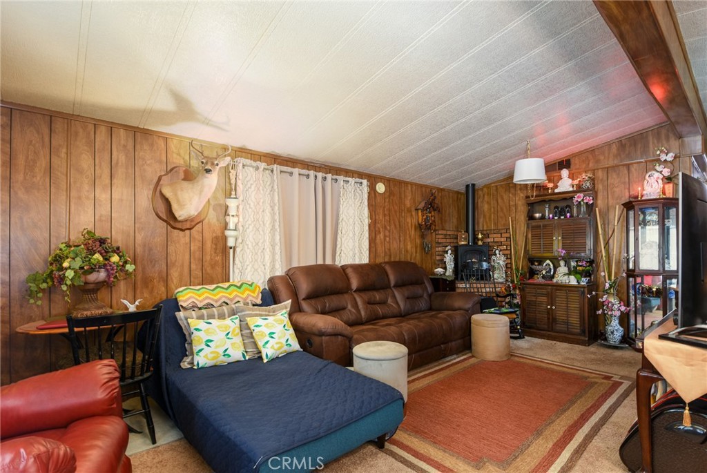 282 N La Paloma Avenue