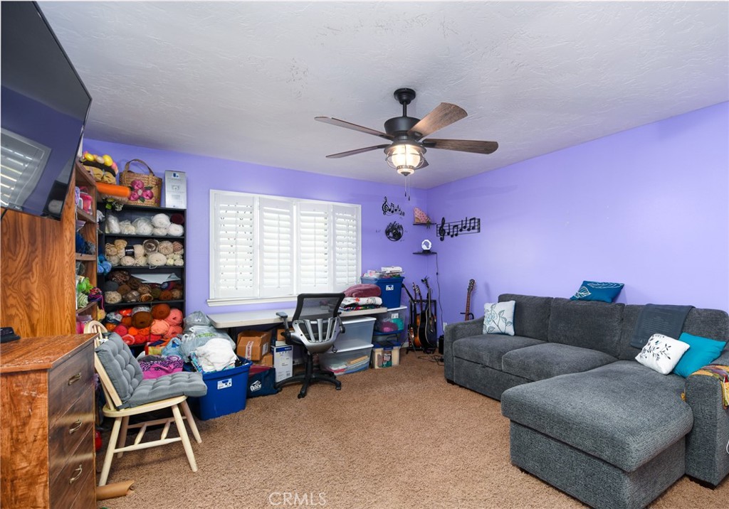 42065 Carnegie Avenue