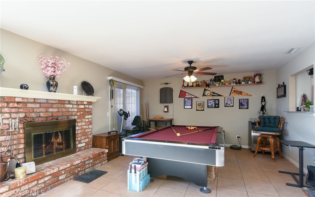 42065 Carnegie Avenue