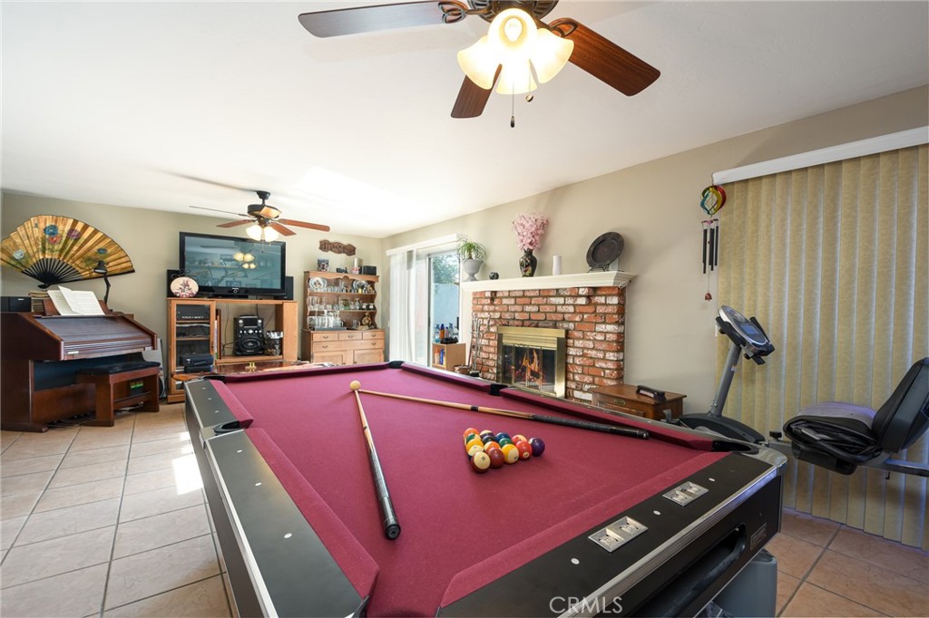 42065 Carnegie Avenue