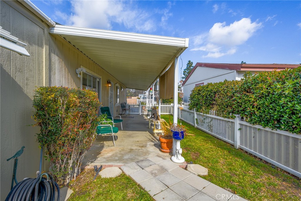 1250 N Kirby Street 194