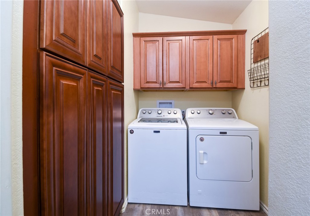 1250 N Kirby Street 194