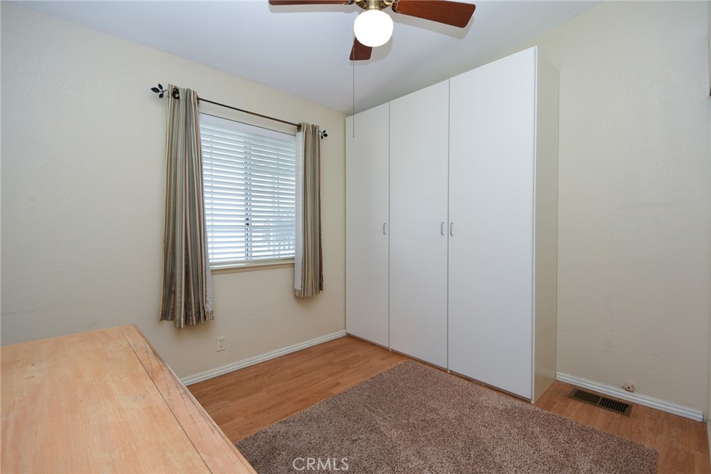 1250 N Kirby Street 194