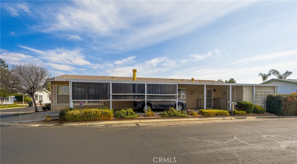 1250 N Kirby Street 194