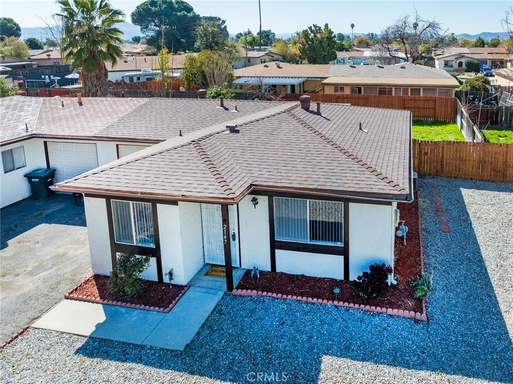 2147 W Oakland Avenue