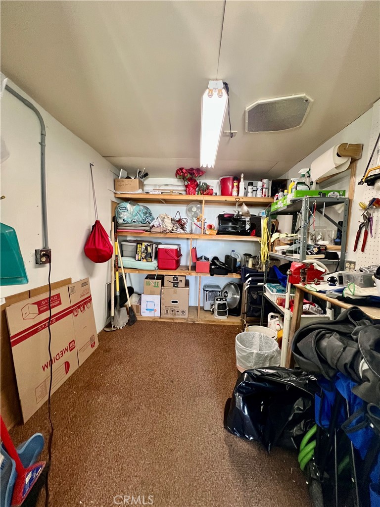 1295 S Cawston Avenue 6