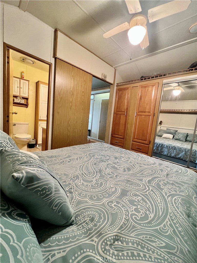 1295 S Cawston Avenue 6