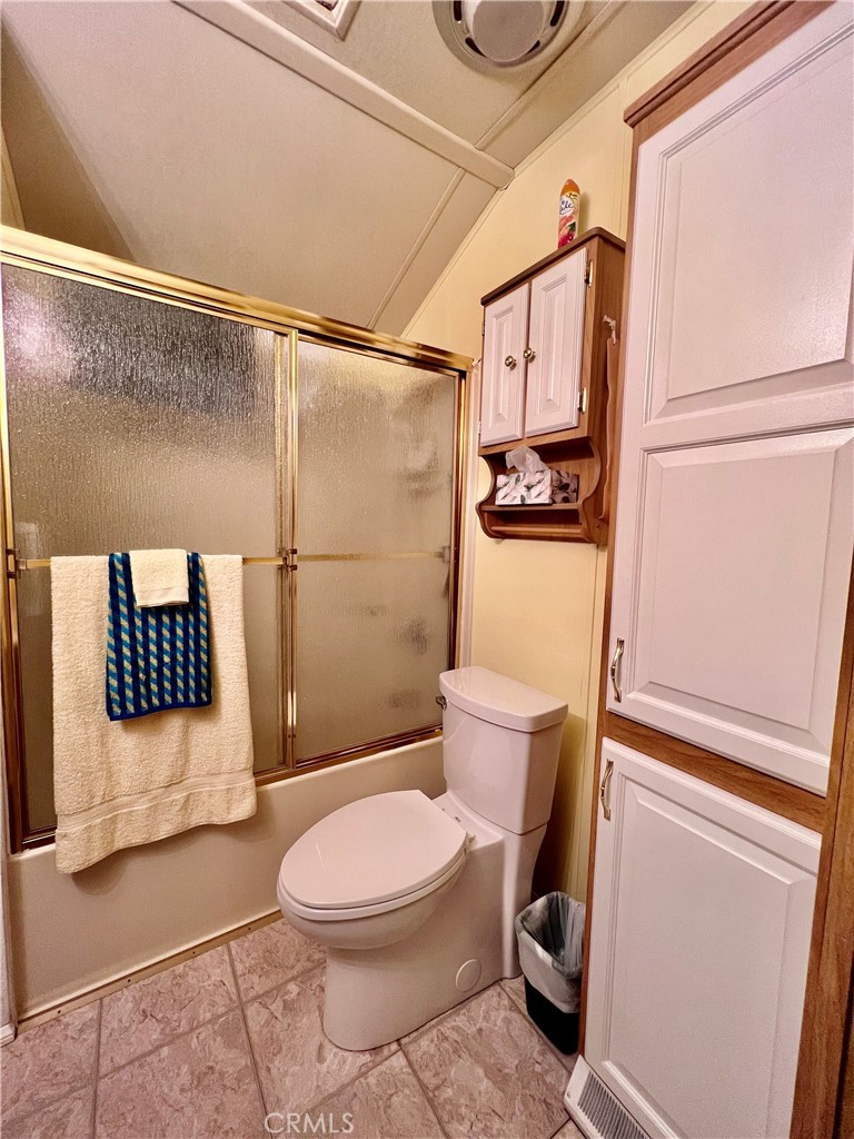 1295 S Cawston Avenue 6