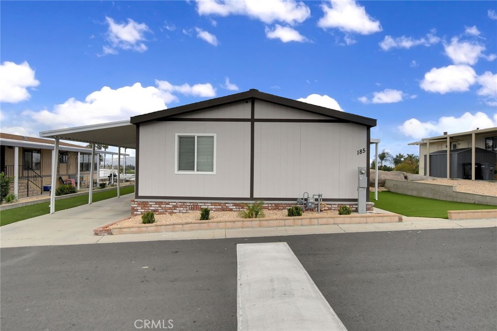 1536 S State Street 185