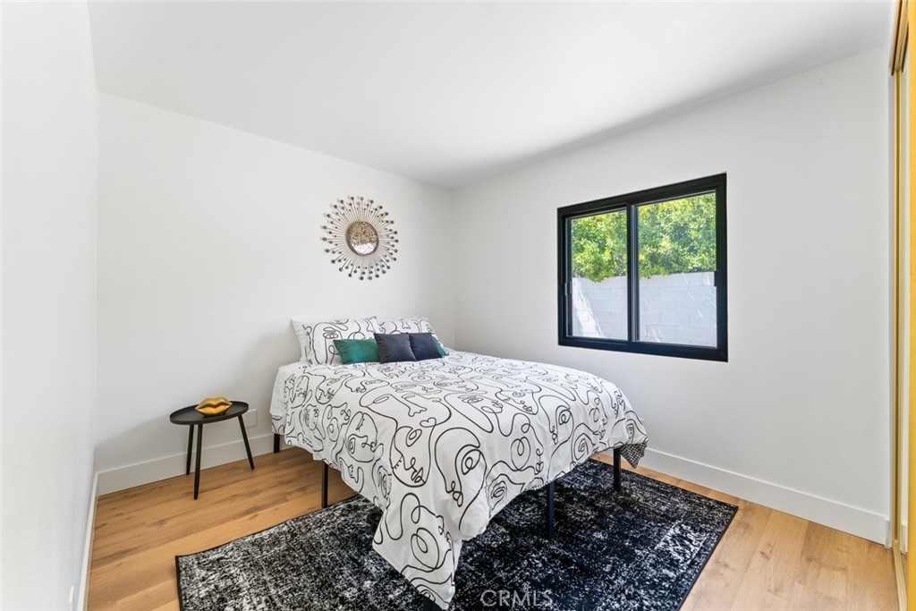 2325 N Magnolia Road