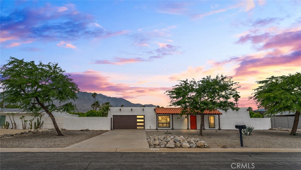 2325 N Magnolia Road