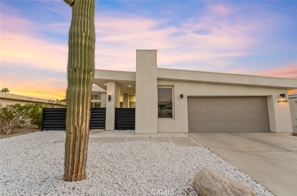 67709 Long Canyon Lane