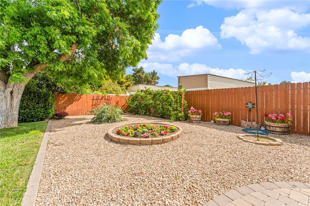 26458 Larkspur Street