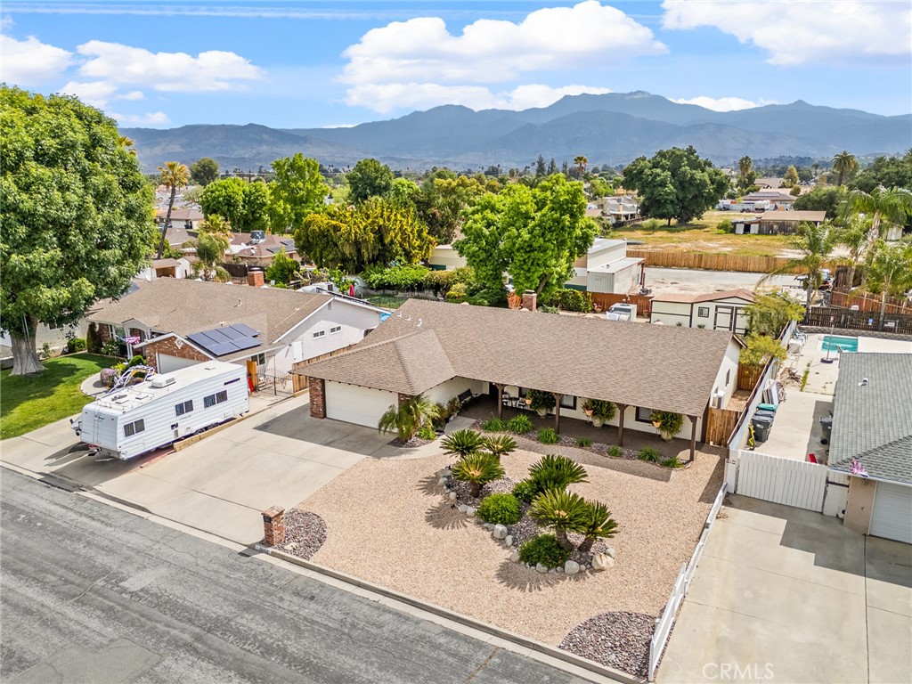 26458 Larkspur Street