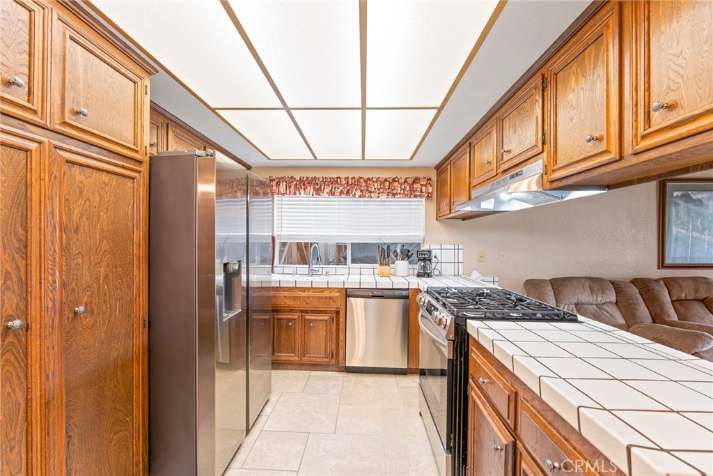 26458 Larkspur Street