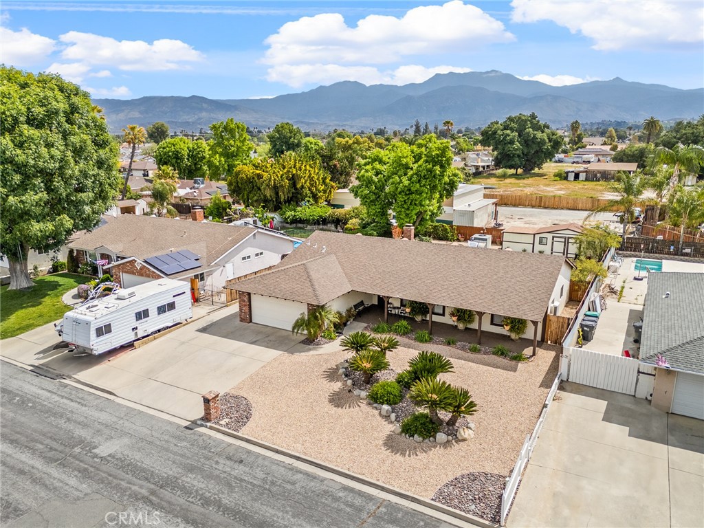 26458 Larkspur Street