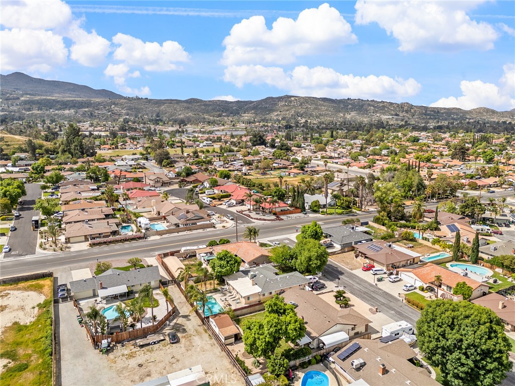 26458 Larkspur Street