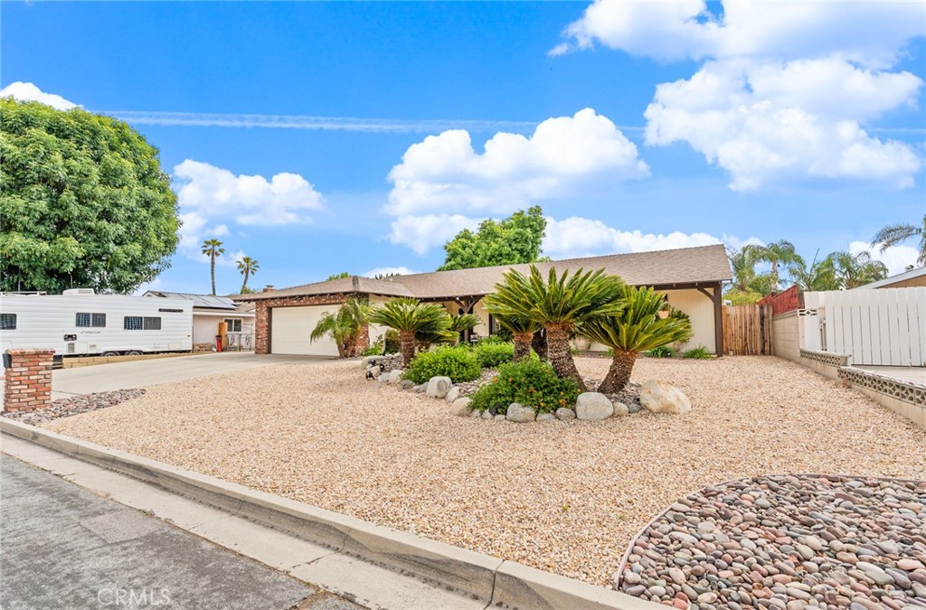 26458 Larkspur Street