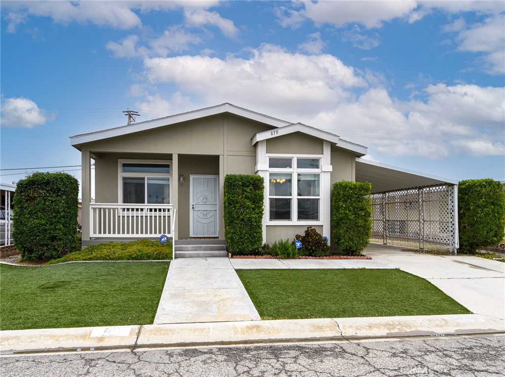 879 Santa Teresa Way