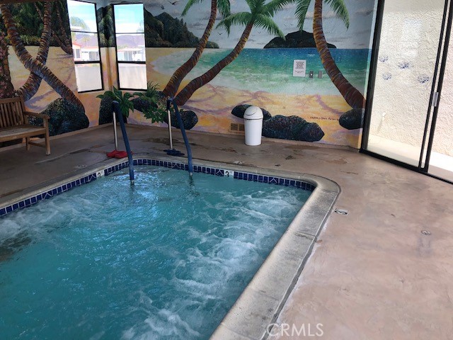 1295 S Cawston Avenue