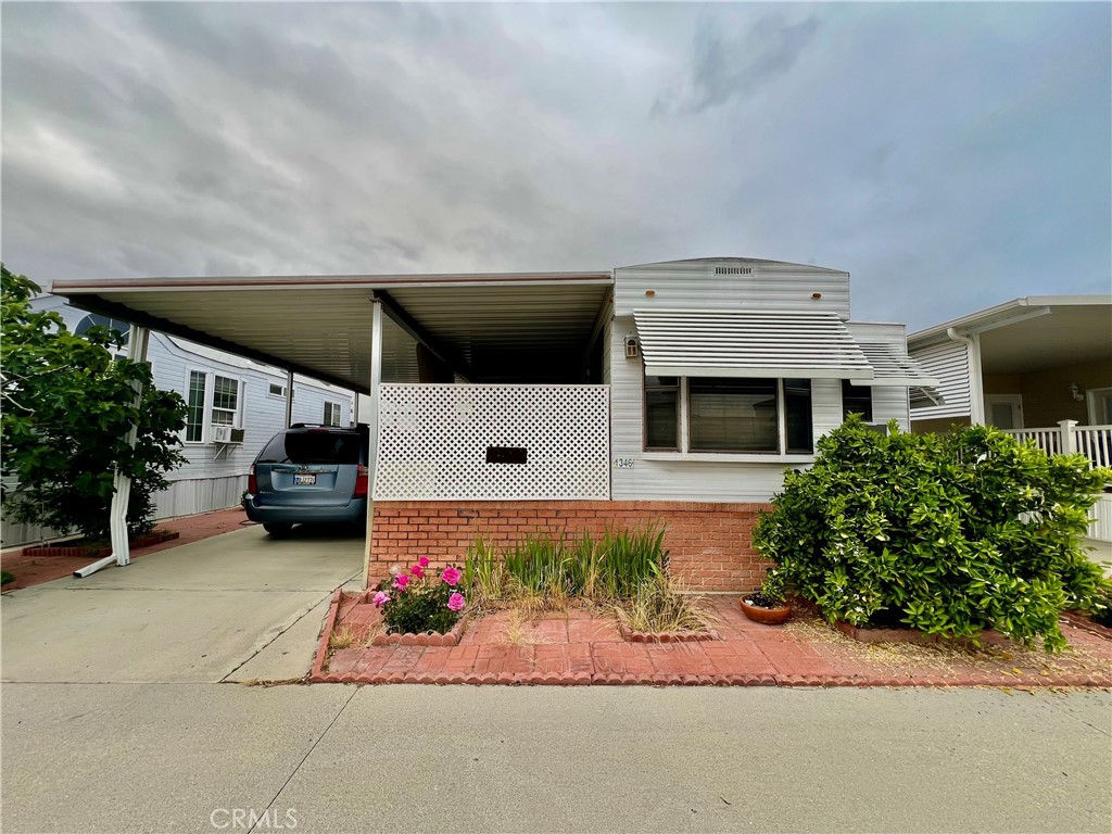 1346 Country Club Drive