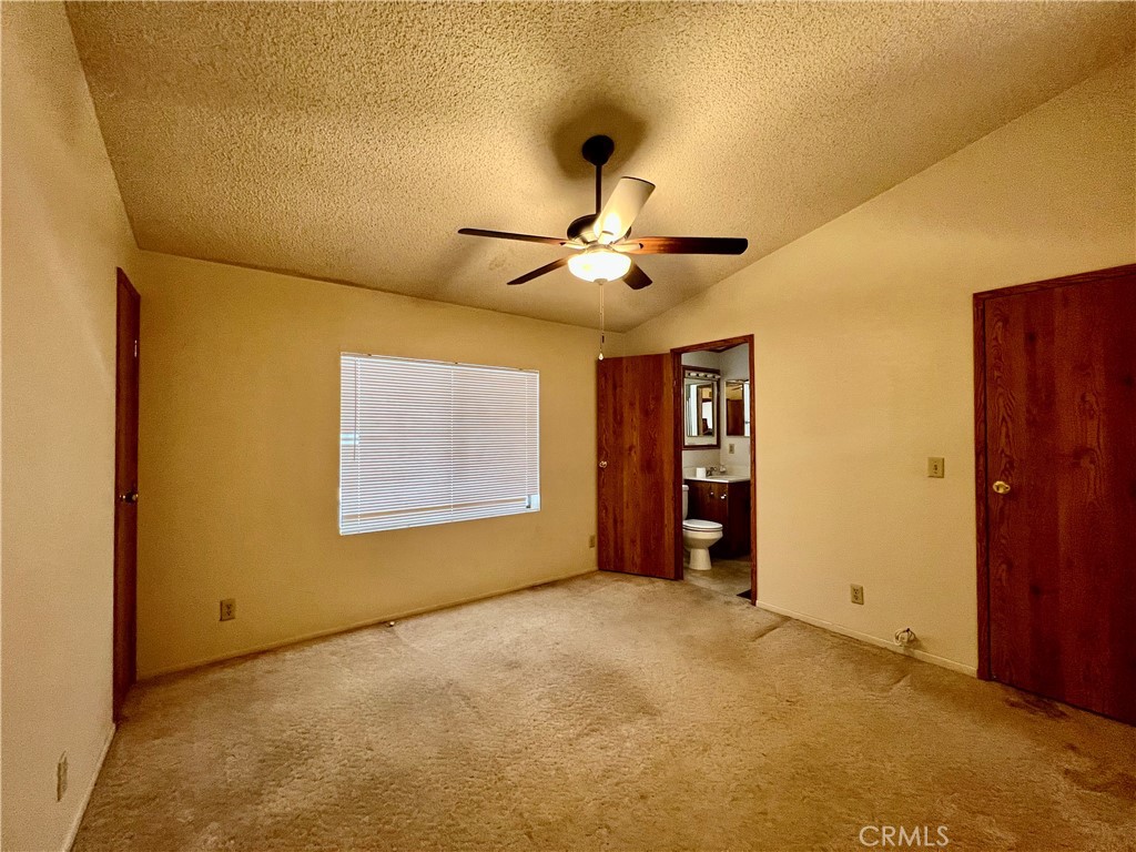 24600 Mountain Ave #8