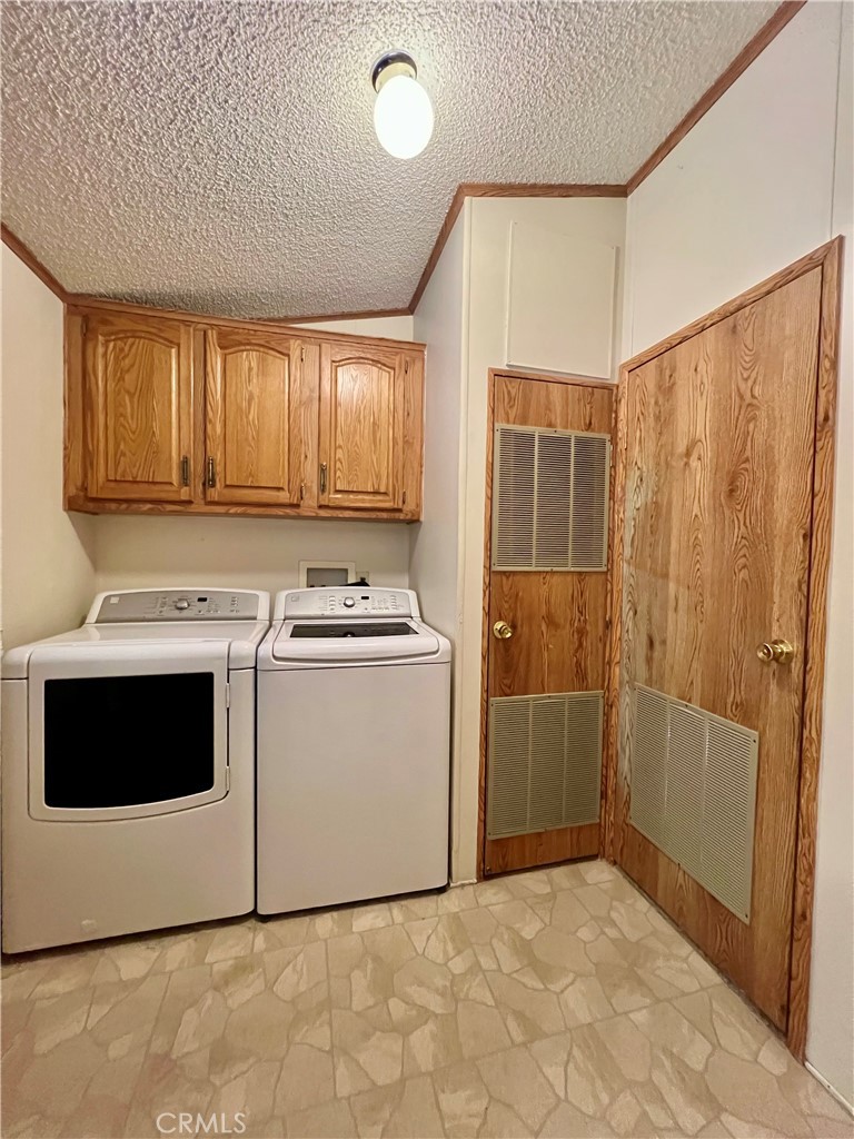 24600 Mountain Ave #8